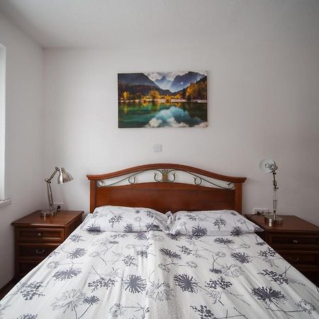 Cozy Nest In The Heart Of Kranjska Gora Daire Dış mekan fotoğraf